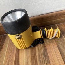Ikelite Underwater Strobe photography lighting diving 