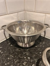 Stainless Steel Colander,  25cm, Large Wide Lip, Strong Base, Side handles.
