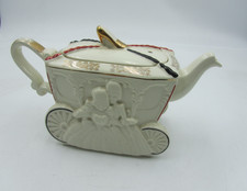 Ellgreave Pottery Novelty Ceramic Tea Pot - Cinderella Carriage