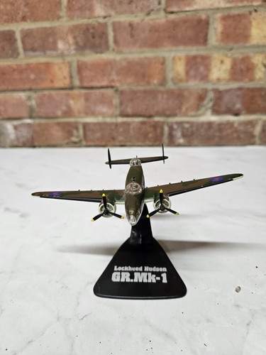 Atlas editions wide wingspan - atlas,