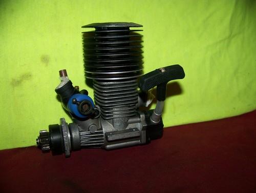 Traxxas tmaxx ofna - traxxas, hyper