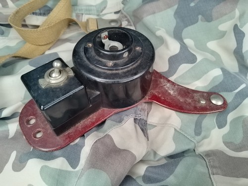 Ww2 raf radio operators chest - radio,
