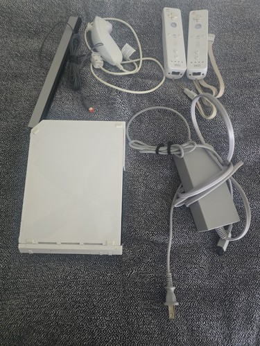Nintendo wii white console - wii,