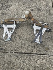 VINTAGE CAMPAGNOLO AERO PEDALS WITH ORIGINAL CAGE AND STRAPS. Vintage