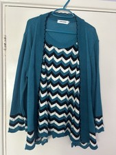 Woman Teal Printed Twin Set
