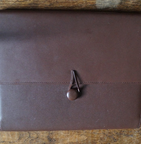 Vintage brown button - vintage,