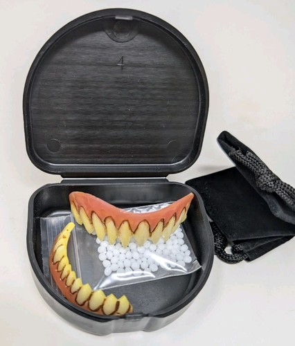 Professional costume teeth - professional,