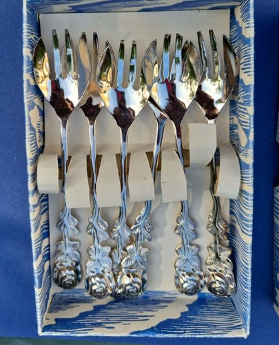 Six vintage silver plated - vintage,