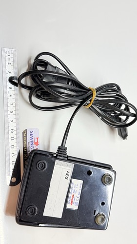 Foot pedal - foot, pedal/foot