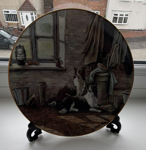Border fine arts collector - fine,