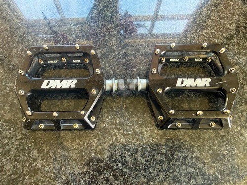 Dmr vault pedals black rrp - pedals,
