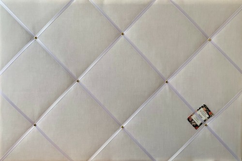 White choice of ribbon - white,