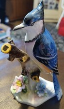PRE-OWNED AMERICAN BLUE JAY BIRD ORNAMENT ROYAL ADDERLEY FLORAL BONE CHINA