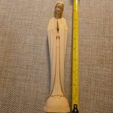 Vintage Cream Gold Resin 1425 Praying Mary Madonna 9.5" Fatima Figurine Statue