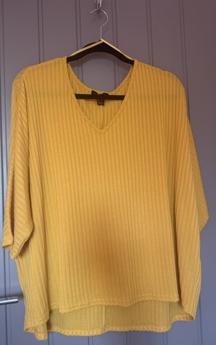 Ladies yellow batwing top - yellow,