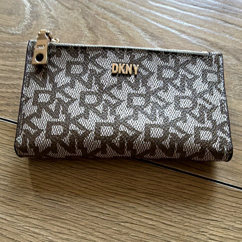 Dkny brown beige logo - dkny,