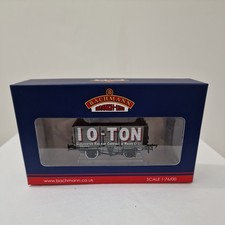 Bachmann 37-2020K 7 Plank Open