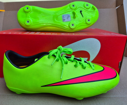 Nike mercurial victory sg - v,