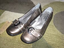 Ladies Cotton Traders  Shoes in Bronze Colour - UK Size 6 - BNWT