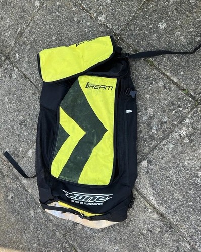 One dream kiteboarding kite - dream,