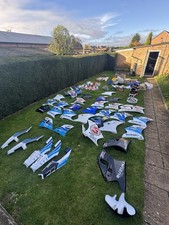 Suzuki RGV250 Project Motorbike + Huge Spares/Extras Job Lot