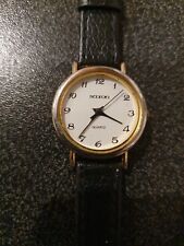 Ladies Vintage Saxon Gold Tone Watch Working
