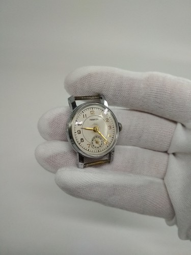 Soviet mechanical wristwatches