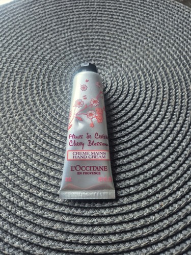 Occitane cherry blossom - l'occitane, hand