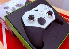 Microsoft Xbox Elite Series 2 Core Wireless Controller White -BOXED WITH EXTRAS!