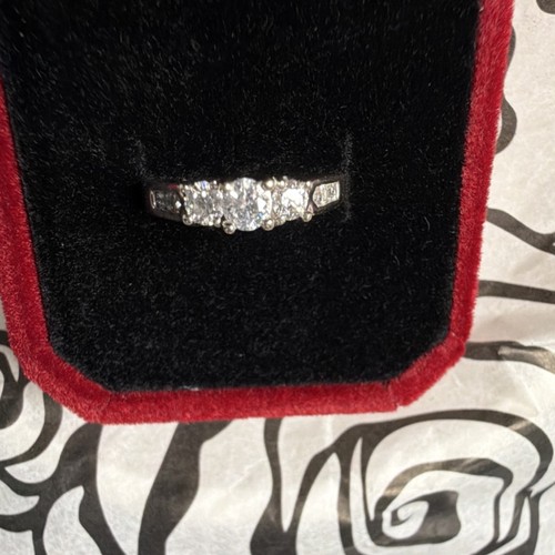 14k white gold three stone - 14k,