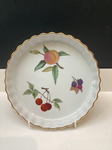 Royal worcester evesham gold - worcester,