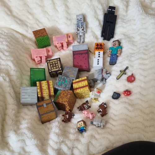 Minecraft assorted figures - minecraft,
