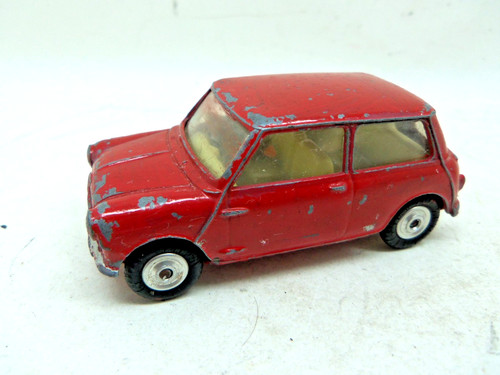 Corgi toys 226 - morris, mini