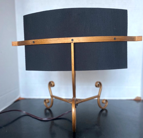 Unusual reflector table - reflector,