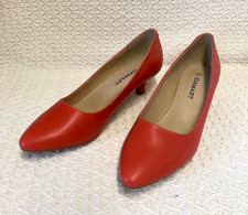 Ladies Shoes Size 7. Damart. Dark peach or Coral. Kitten Heel 1 1/2" or 4 cm.