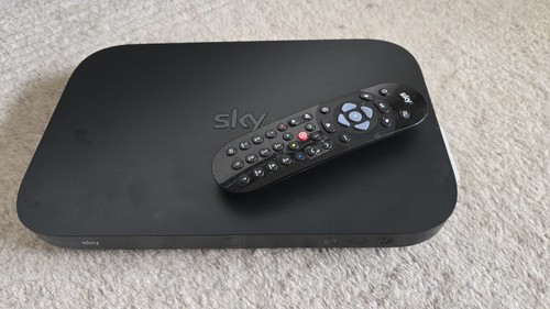 Sky box 1tb - sky,