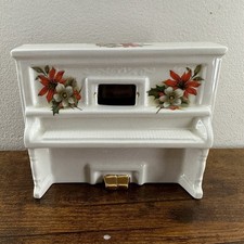 Vintage Fuji Japan Porcelain
