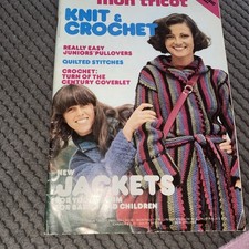 MON TRICOT family Knitting & CROCHET Booklet MJ38 vintage 1976