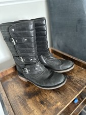 Ugg Tatum distressed leather boot RRP £275 - hardly worn / excellent condition