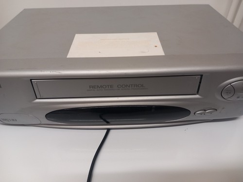 Bush vcr925nsil vhs nicam - vcr925nsil/a,