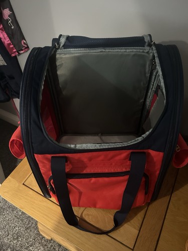 Pet carrier travel - pet,