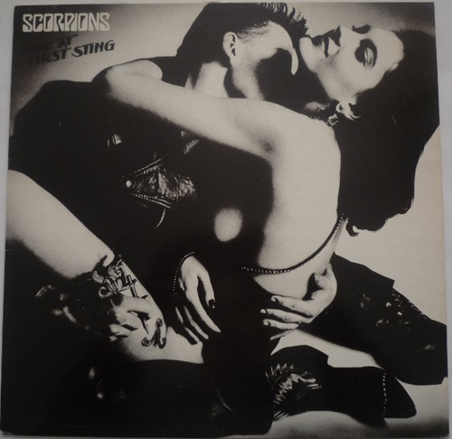 Scorpions love at first - -,