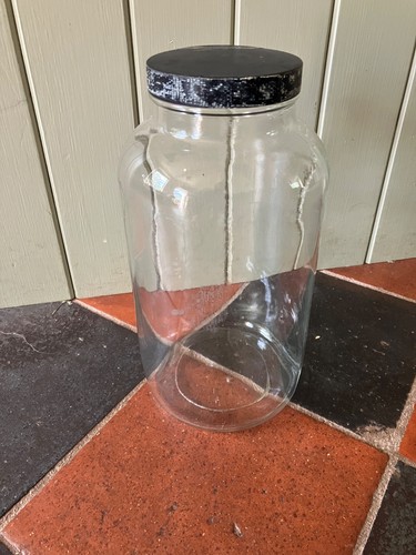 Vintage round glass sweet - vintage, jar