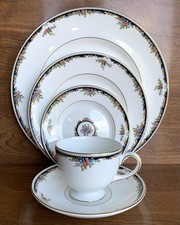Wedgwood OSBORNE 5 Piece Place