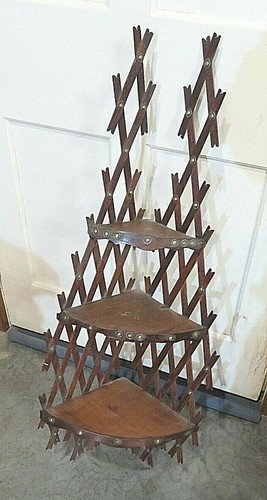 1800s three tiered - tiered, thin