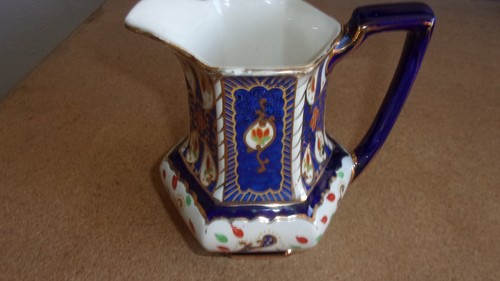 Superb vintage royal winton - superb,