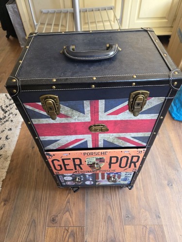 Vintage looking barber trolley - vintage,