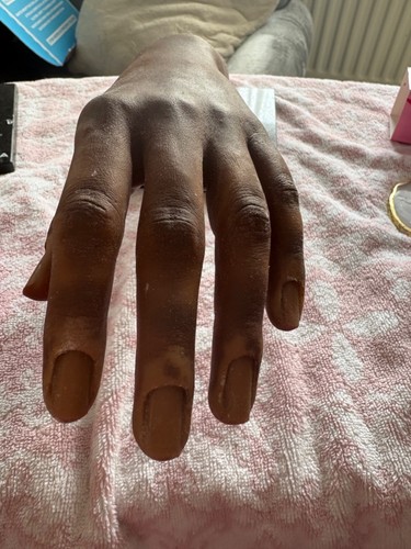 Nail practise hand - nail,
