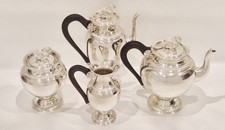 Striking Early 20th Century 4