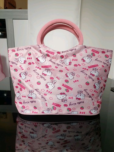 Hello kitty strawberry tote - kitty,
